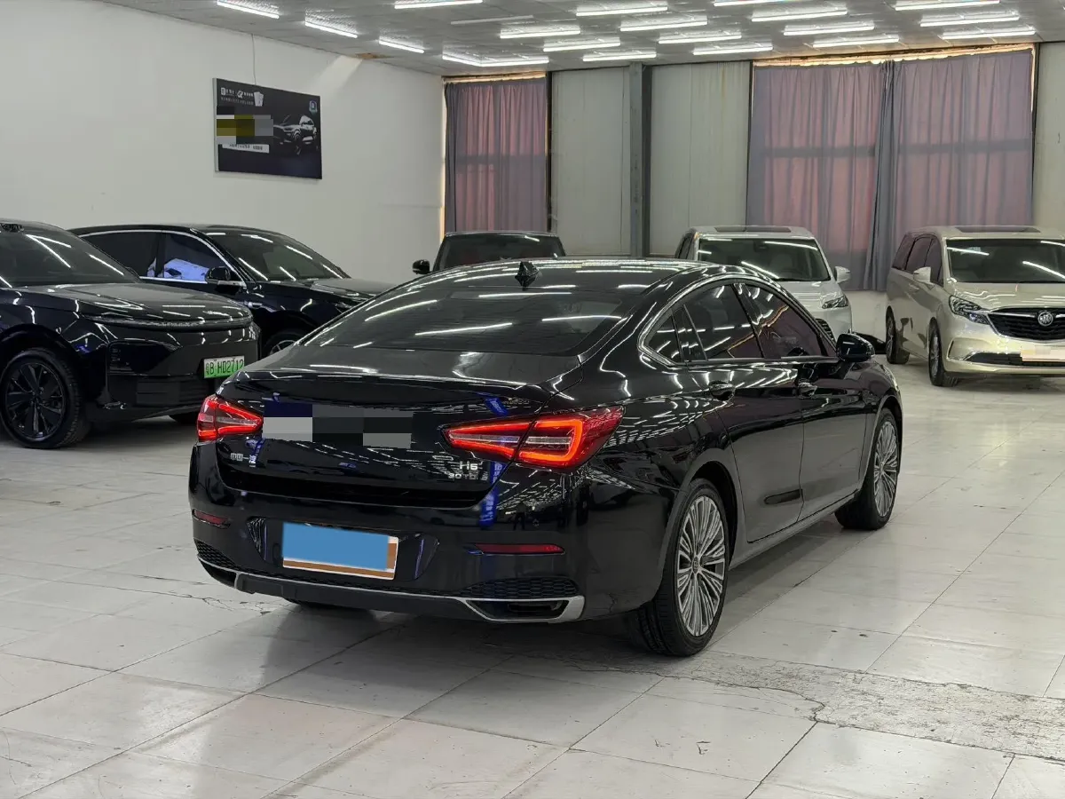 2022 HongQi H5 1.5T 169HP L4 7DCT,autocango,china used car exporter,china ev exporter,chinese used car exporter,chinese used ev exporter