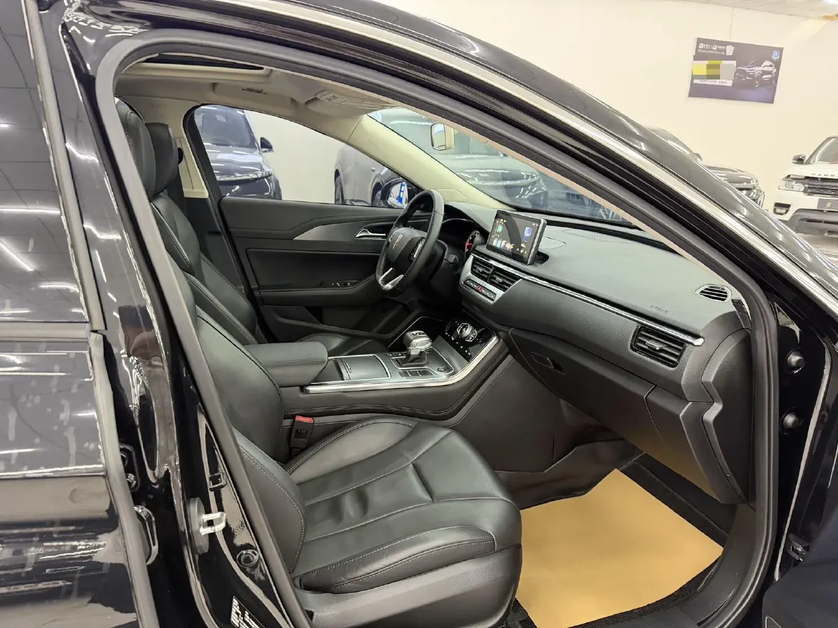 2022 HongQi H5 1.5T 169HP L4 7DCT,autocango,china used car exporter,china ev exporter,chinese used car exporter,chinese used ev exporter