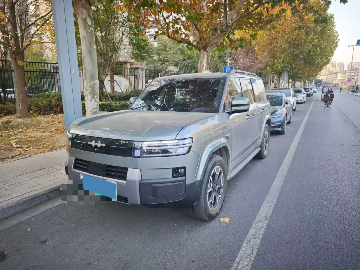 2025 FangChengBao Tai 7 1.5T 156HP L4 E-CVT PHEV