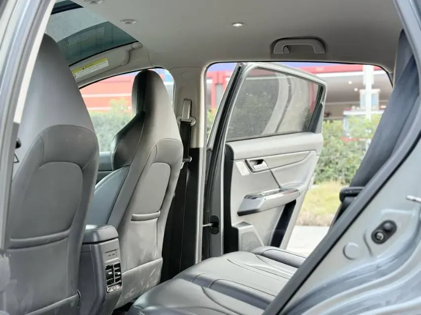 2021 JAC Refine L6 MAX 2.0T 184HP L4 6DCT,autocango,china used car exporter,china ev exporter,chinese used car exporter,chinese used ev exporter