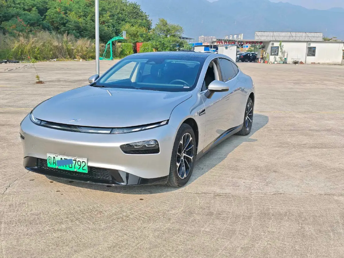 2022 Xpeng P7 BEV 83.1KWH