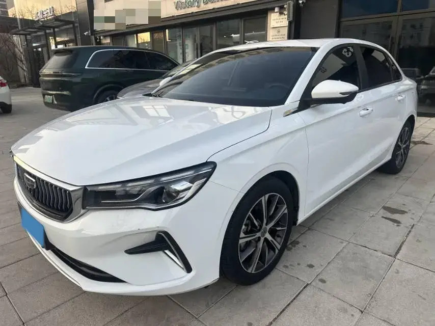 2022 Geely Emgrand 1.5L 114HP L4 CVT