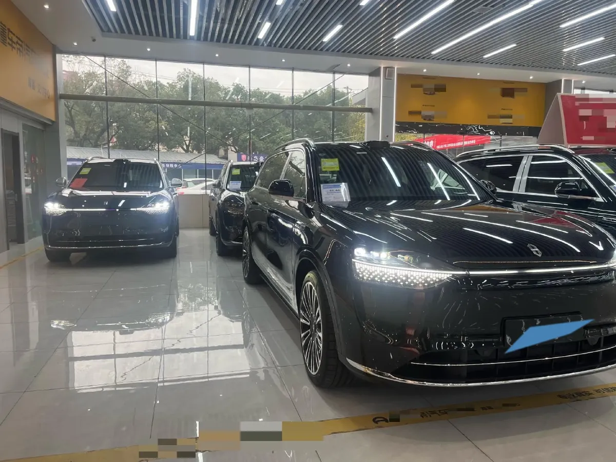 2024 AITO AITO M9 1.5T 152HP L4 REEV 42KWH,autocango,china used car exporter,china ev exporter,chinese used car exporter,chinese used ev exporter