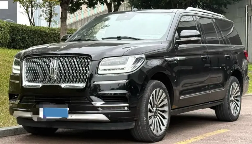 2020 Lincoln Navigator 3.5T 388HP V6 10AT