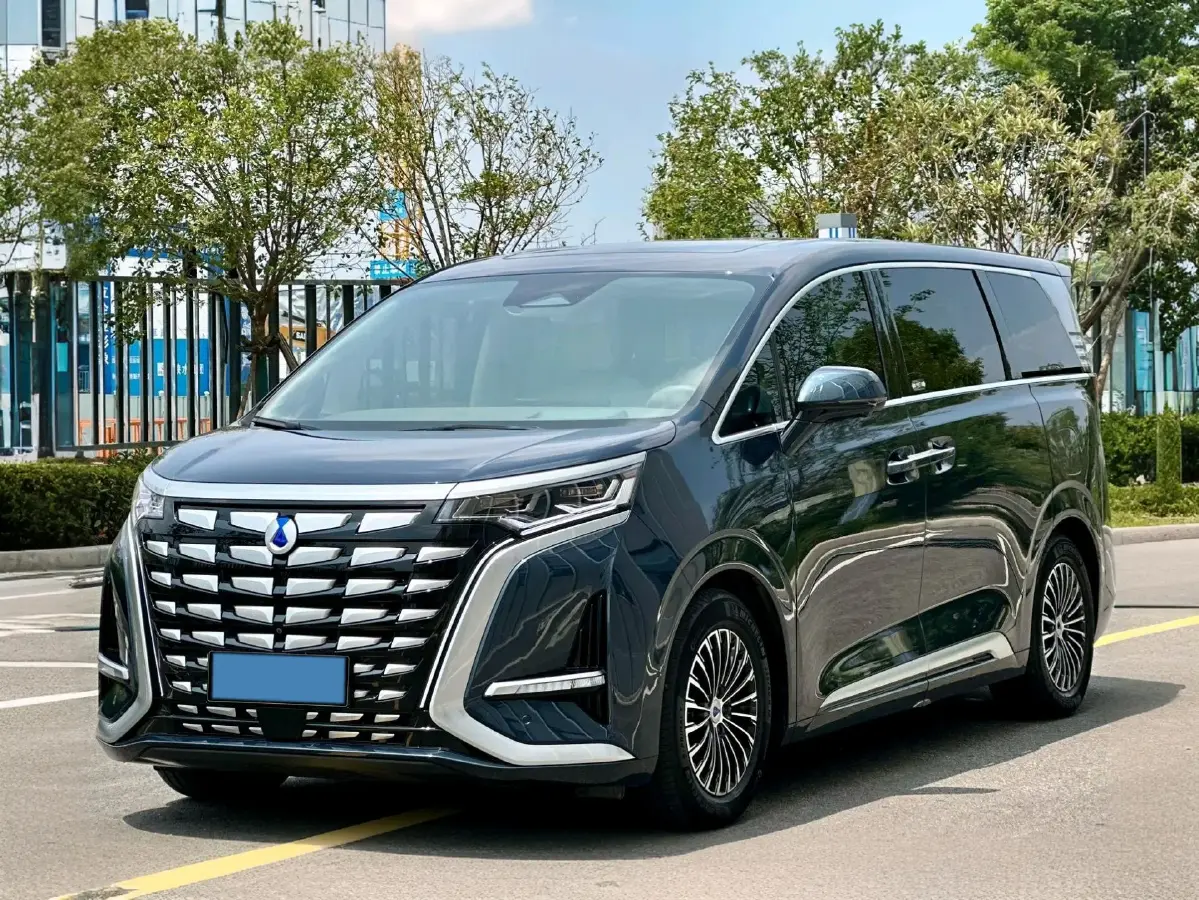 2022 Honda Odyssey 2.0L 146HP L4 E-CVT Hybrid