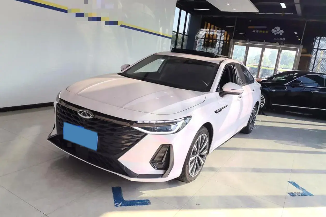 2023 Chery Arrizo 8 2.0T 254HP L4 7DCT