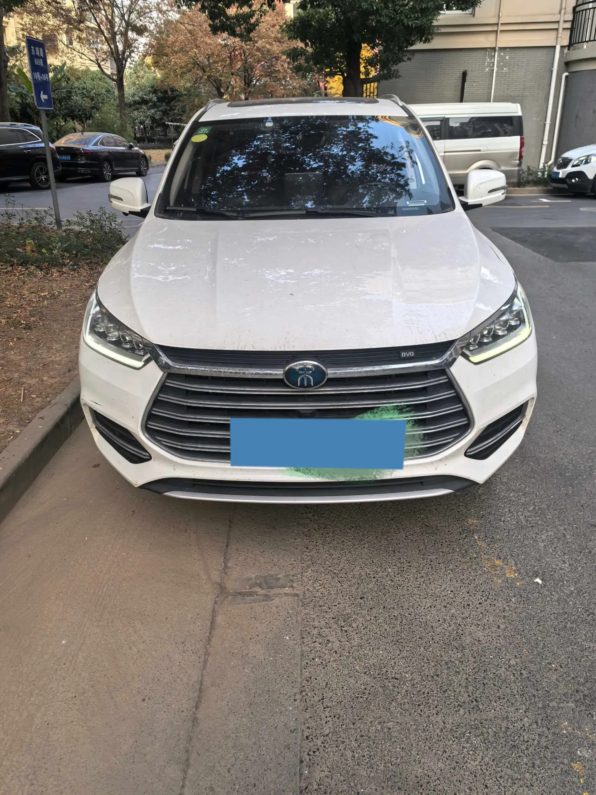 2019 BYD SONG thumbnail 2