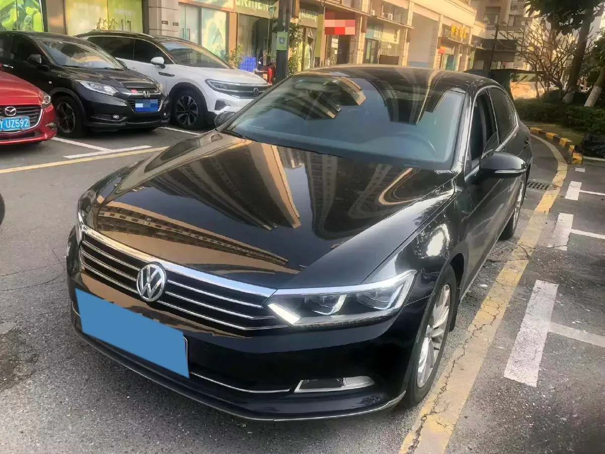 2017 Volkswagen Magotan 1.8T 180HP L4 7DCT