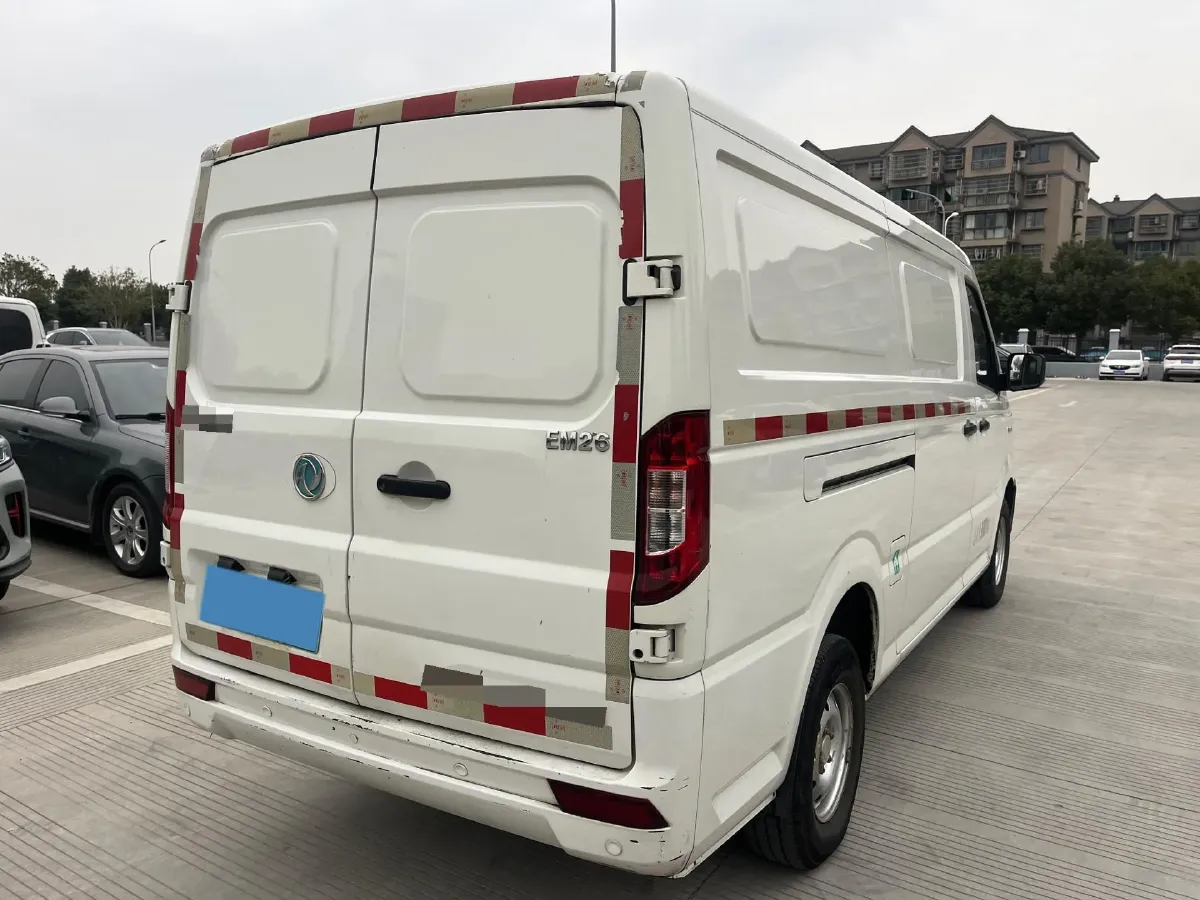 2020 MAXUS XinTu EV90 BEV 72KWH,autocango,china used car exporter,china ev exporter,chinese used car exporter,chinese used ev exporter