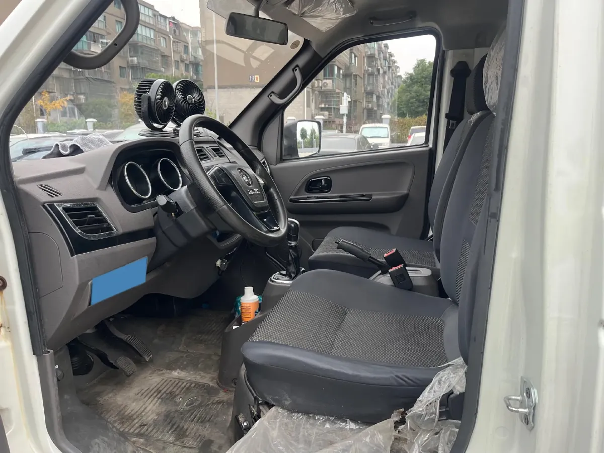 2020 MAXUS XinTu EV90 BEV 72KWH,autocango,china used car exporter,china ev exporter,chinese used car exporter,chinese used ev exporter