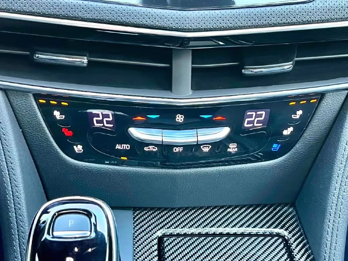 2022 Cadillac CT6 2.0T 237HP L4 10AT,autocango,china used car exporter,china ev exporter,chinese used car exporter,chinese used ev exporter