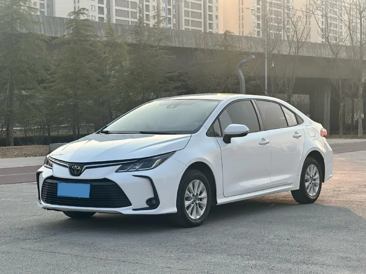 2022 Toyota Corolla 1.2T 116HP L4 CVT