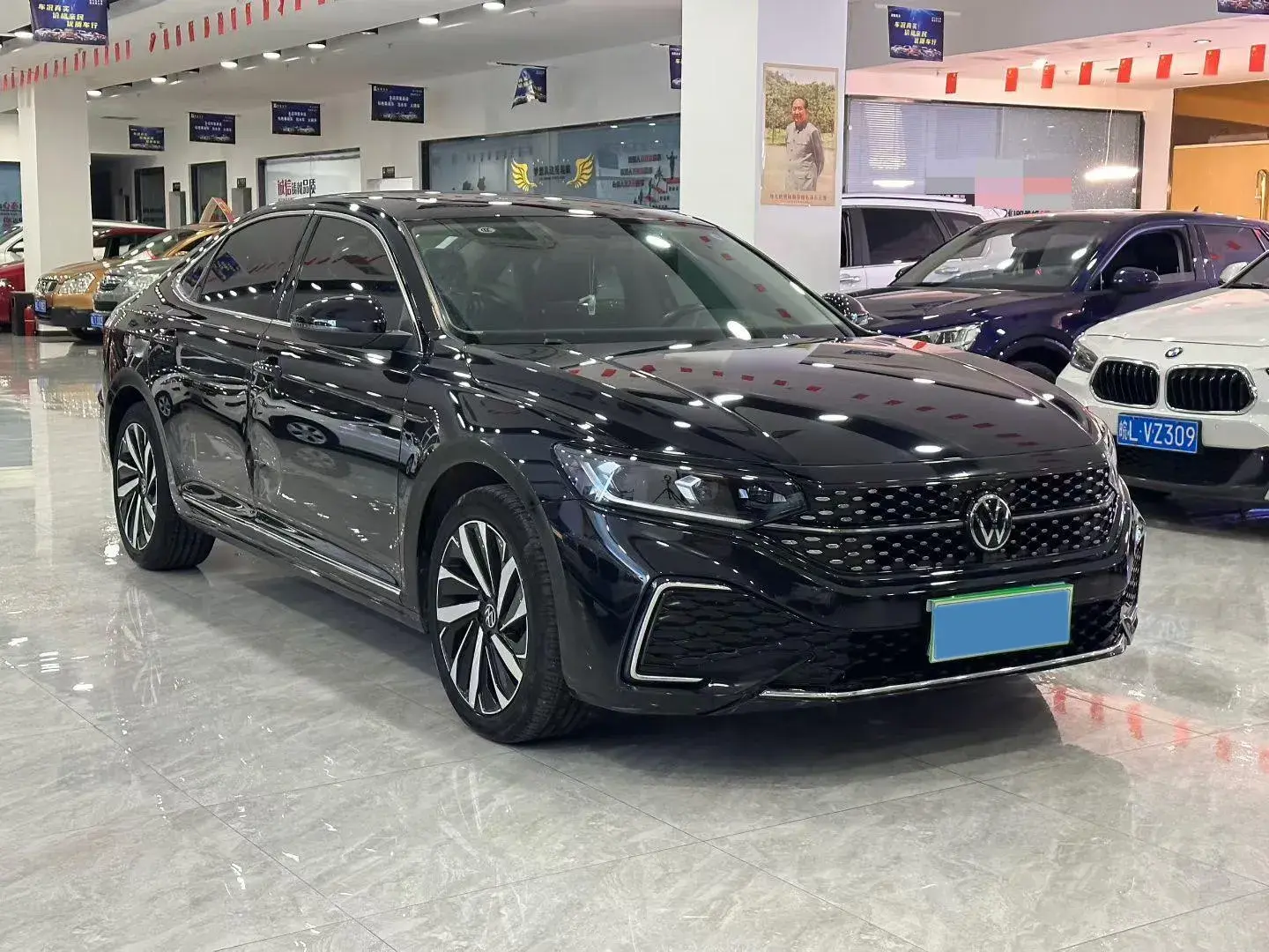 2023 VOLKSWAGEN PASSAT thumbnail 2