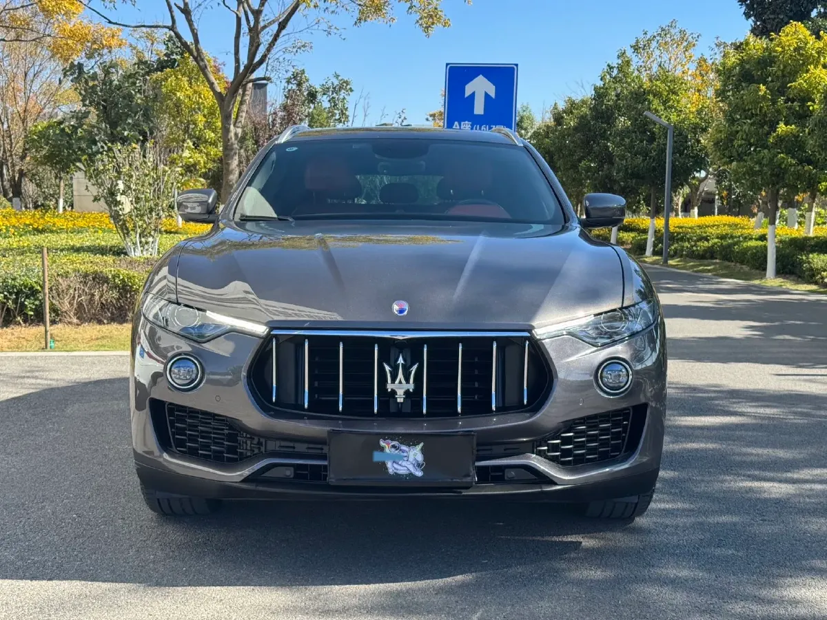 2019 Maserati Levante 3.0T 350HP V6 8AT,autocango,china used car exporter,china ev exporter,chinese used car exporter,chinese used ev exporter