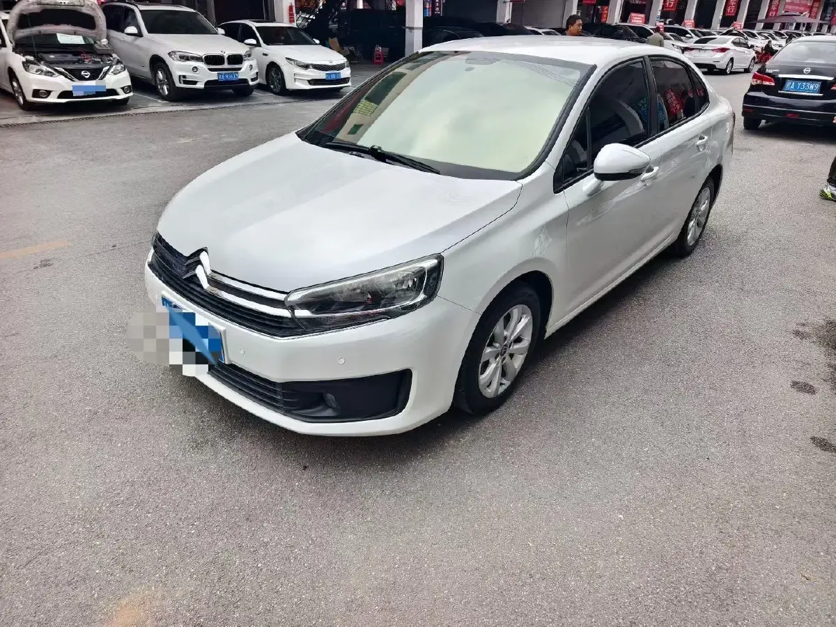 2018 Citroen C4 C-Quatre 1.6L 117HP L4 5MT