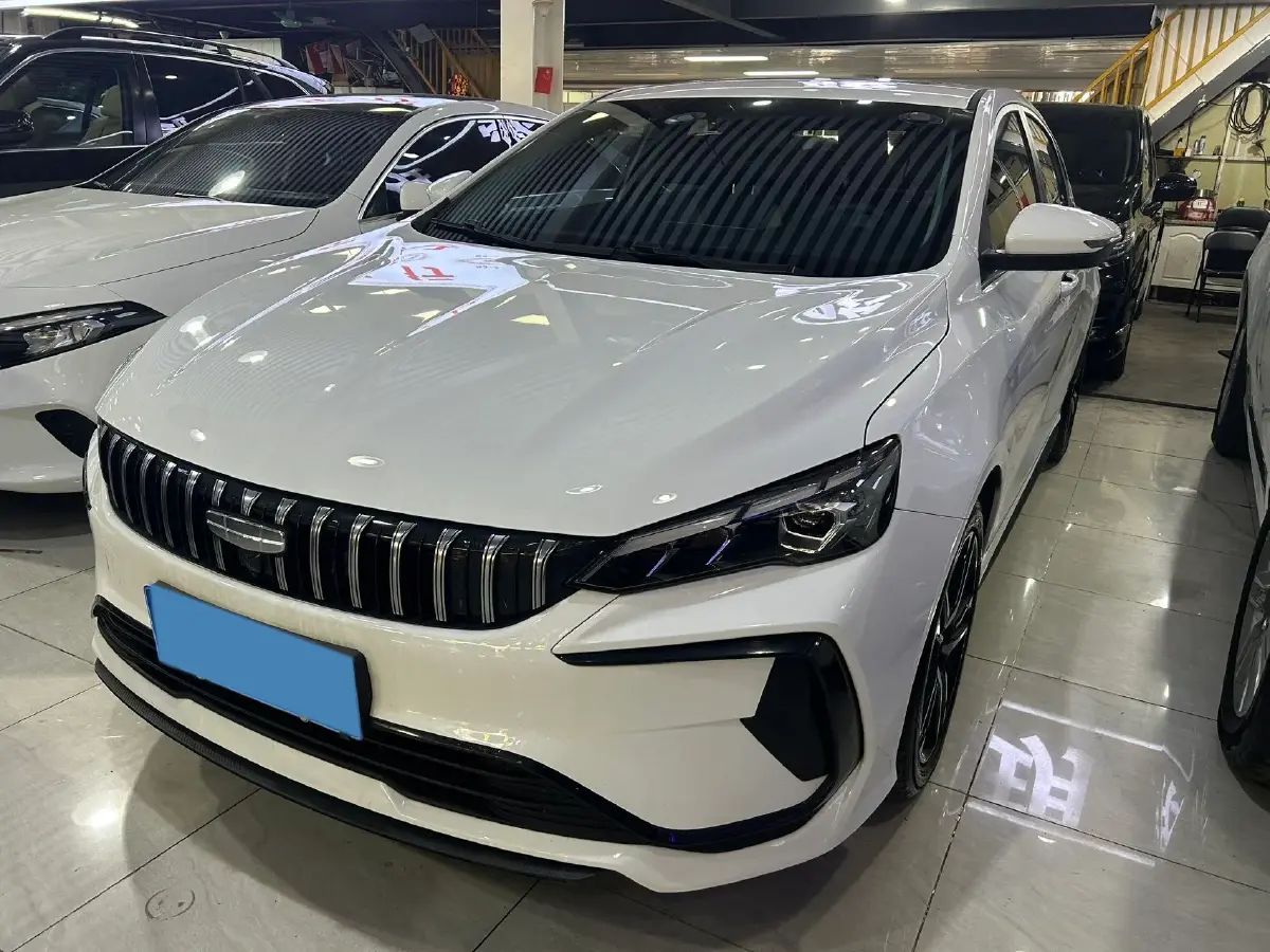 2022 Geely Binray 1.5T 181HP L4 7DCT