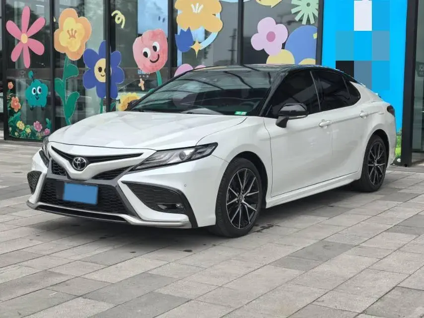 2021 Toyota Camry 2.5L 209HP L4 8AT