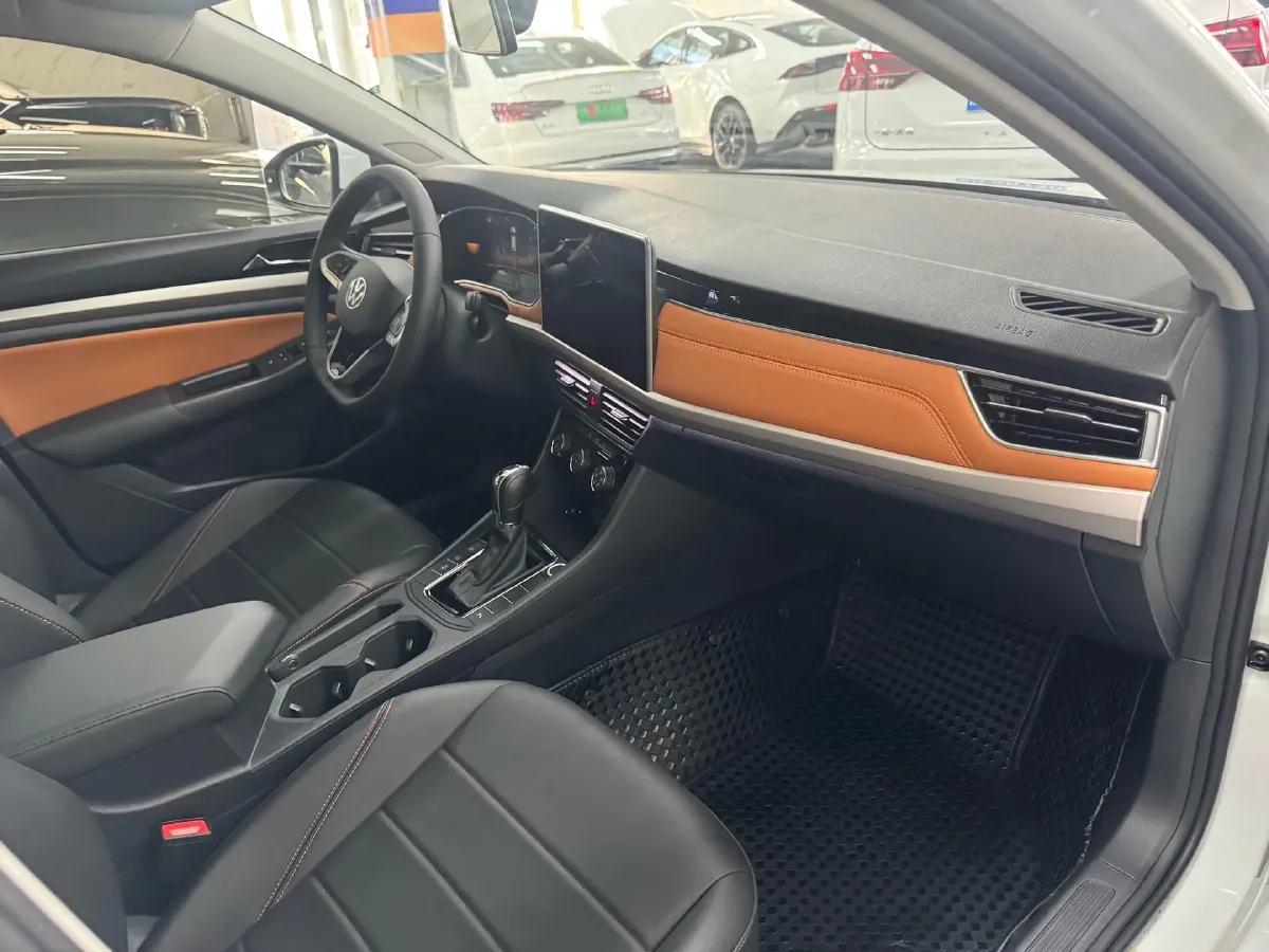 2023 Volkswagen Bora 1.2T 116HP L4 7DCT,autocango,china used car exporter,china ev exporter,chinese used car exporter,chinese used ev exporter