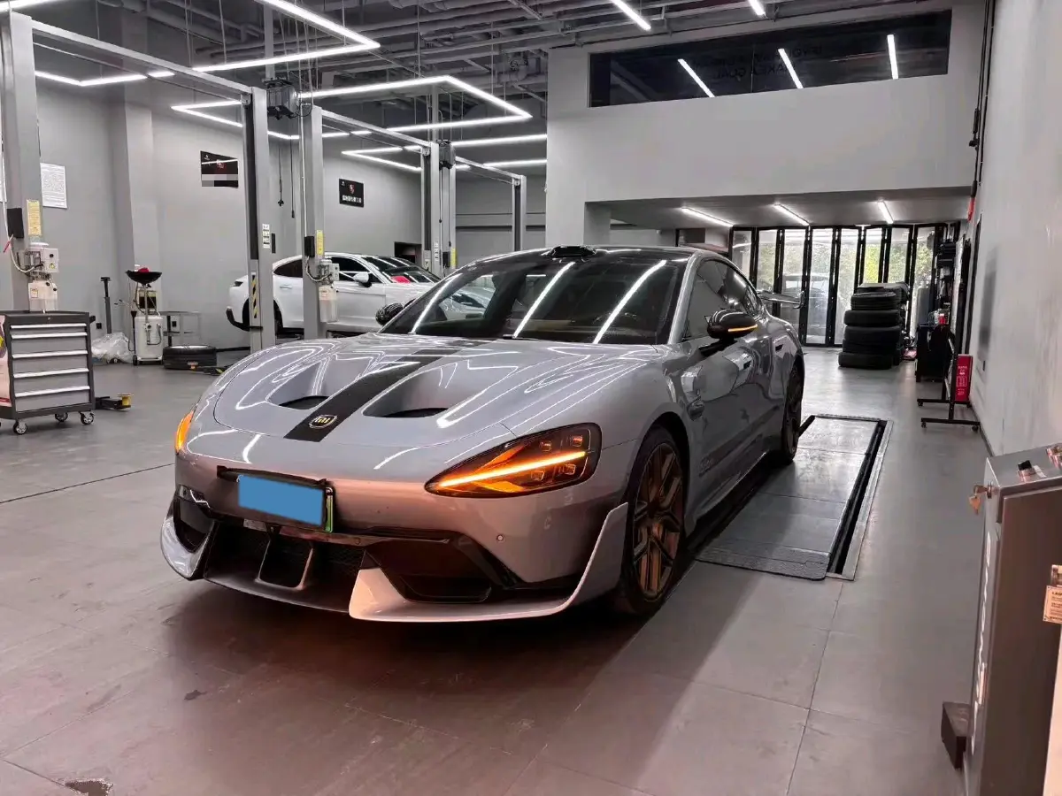 2025 MI SU7 Ultra BEV 93.7KWH