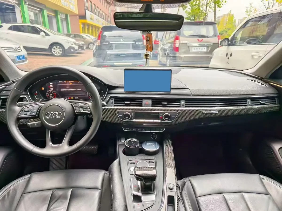 2019 Audi A4L 2.0T 190HP L4 7DCT,autocango,china used car exporter,china ev exporter,chinese used car exporter,chinese used ev exporter