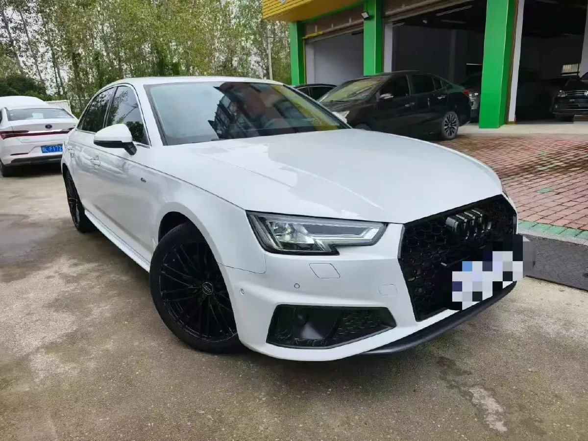 2019 Audi A4L 2.0T 190HP L4 7DCT,autocango,china used car exporter,china ev exporter,chinese used car exporter,chinese used ev exporter