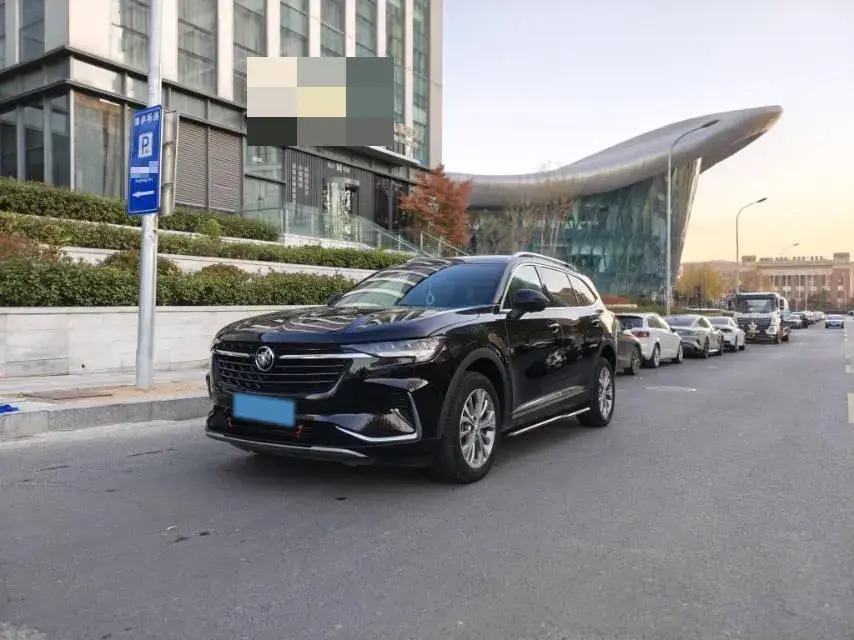 2022 Buick EnvisionPlus 2.0T 237HP L4 9AT