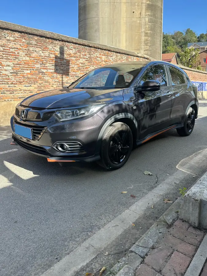 2022 Honda Vezel 1.5L 131HP L4 CVT