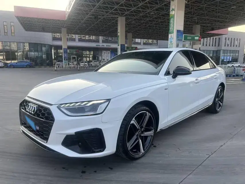2024 Audi A4L 2.0T 190HP L4 7DCT