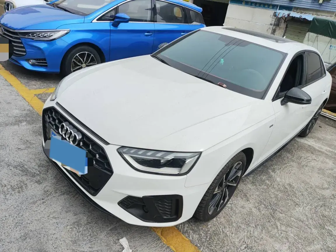 2023 Audi A4L 2.0T 190HP L4 7DCT