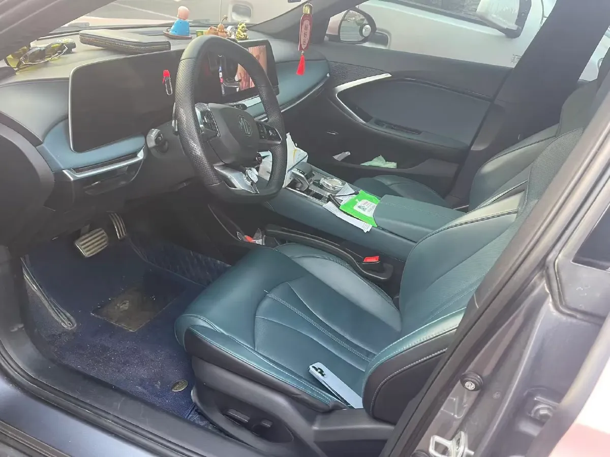 2023 MG 7 2.0T 261HP L4 9AT,autocango,china used car exporter,china ev exporter,chinese used car exporter,chinese used ev exporter