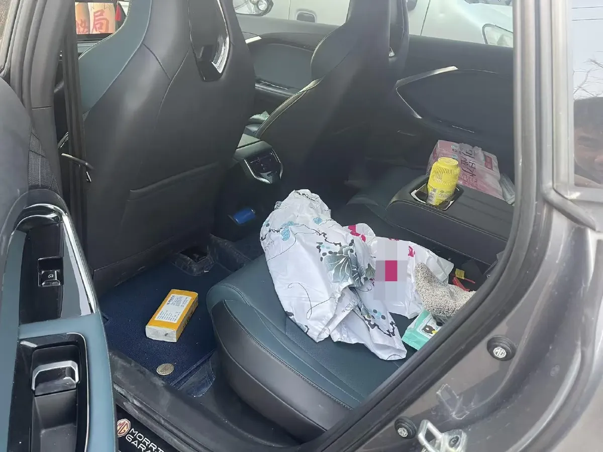 2023 MG 7 2.0T 261HP L4 9AT,autocango,china used car exporter,china ev exporter,chinese used car exporter,chinese used ev exporter