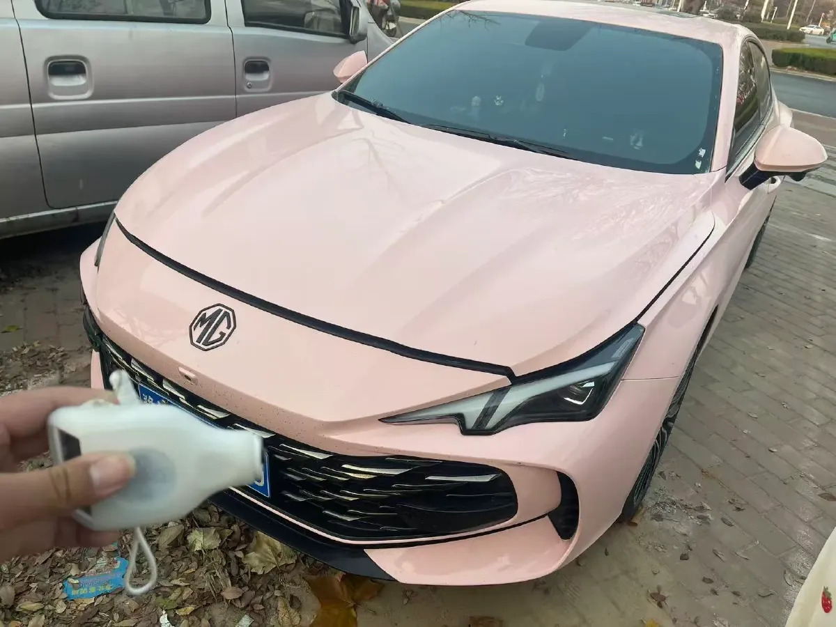 2023 MG 7 2.0T 261HP L4 9AT,autocango,china used car exporter,china ev exporter,chinese used car exporter,chinese used ev exporter