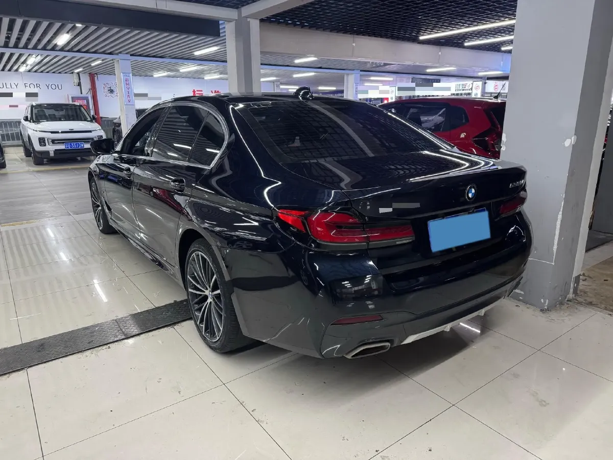 2021 BMW 5 Series 2.0T 252HP L4 8AT,autocango,china used car exporter,china ev exporter,chinese used car exporter,chinese used ev exporter