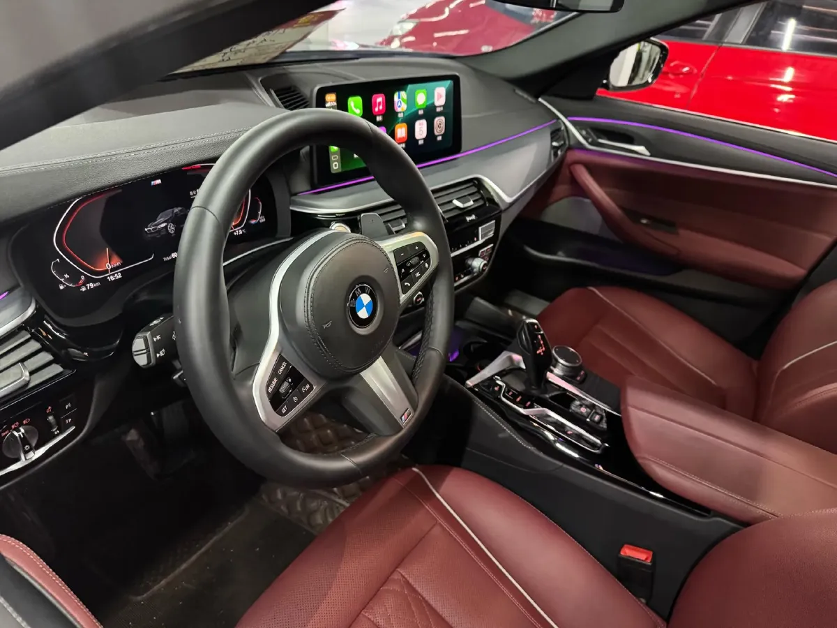 2021 BMW 5 Series 2.0T 252HP L4 8AT,autocango,china used car exporter,china ev exporter,chinese used car exporter,chinese used ev exporter