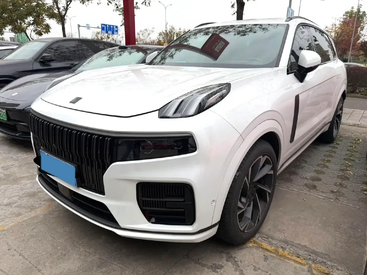 2021 LYNK&CO 09 2.0T 254HP L4 8AT