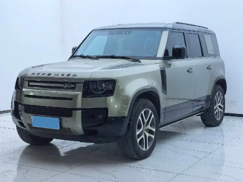 2023 Land Rover Defender 3.0T 400HP L6 8AT