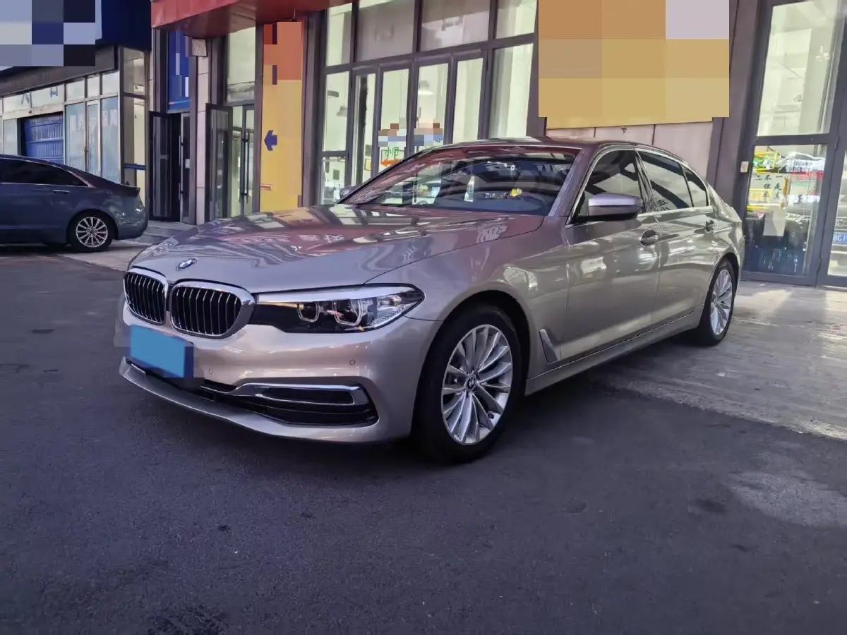 2020 BMW 5 Series 2.0T 184HP L4 8AT