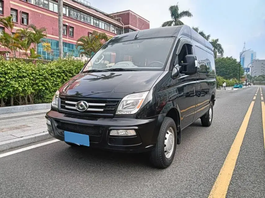 2020 MAXUS XinTu V80 2.5T 136HP L4 6MT