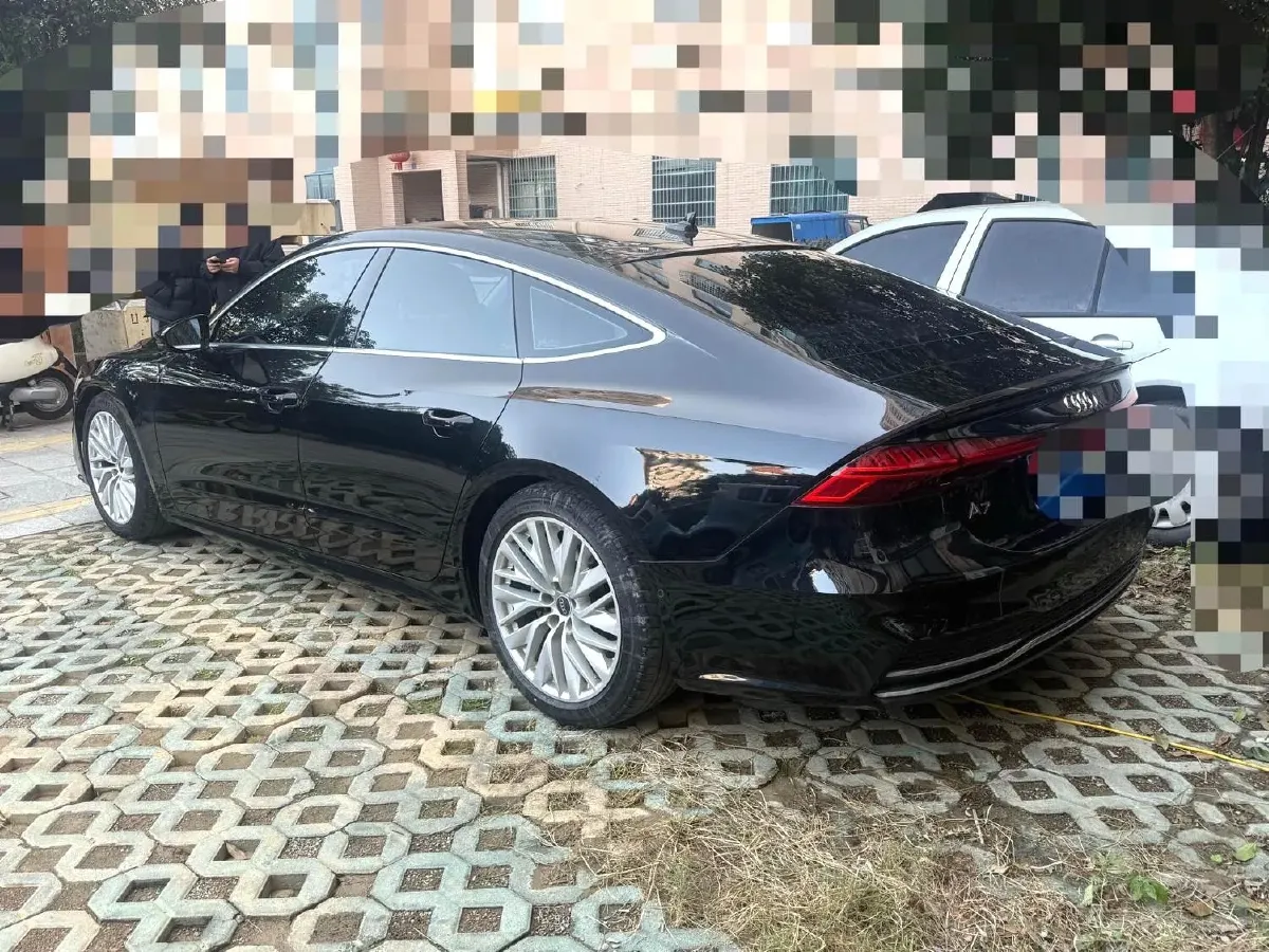 2021 Audi A7 2.0T 245HP L4 7DCT,autocango,china used car exporter,china ev exporter,chinese used car exporter,chinese used ev exporter
