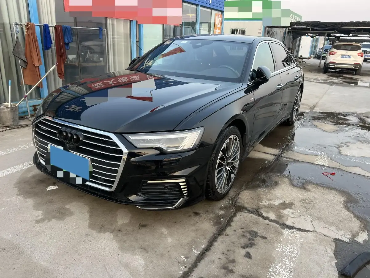 2020 Audi A6L 2.0T 252HP L4 7DCT PHEV 14.1KWH