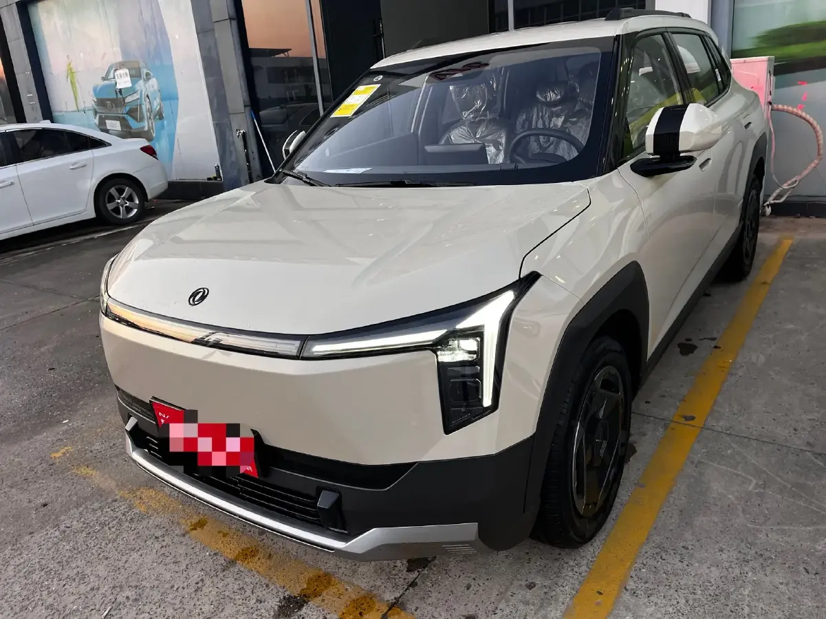 2025 DongFeng Nammi 06 BEV