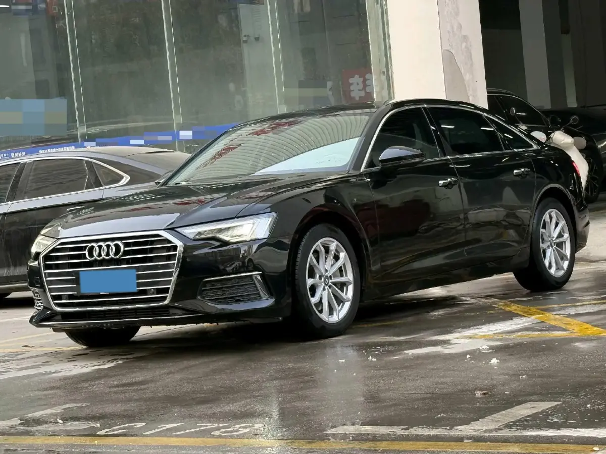 2020 Audi A6L 2.0T 190HP L4 7DCT