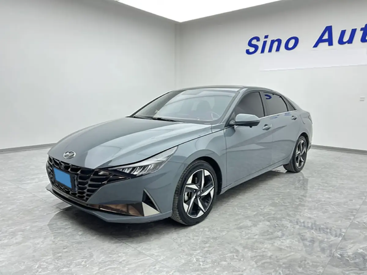 2022 Hyundai Elantra 1.5L 115HP L4 CVT