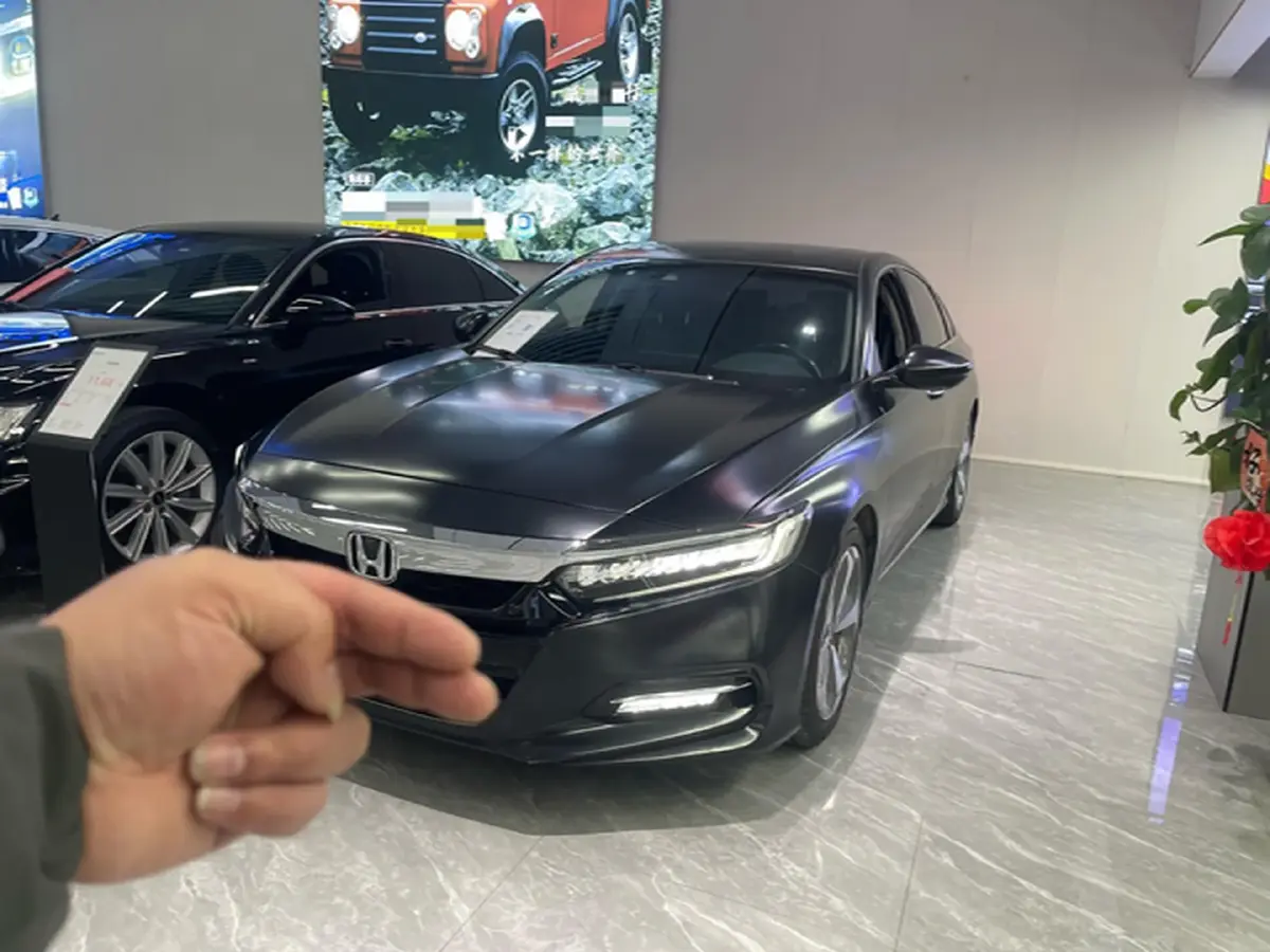 2018 Honda Accord 2.0L 146HP L4 E-CVT Hybrid