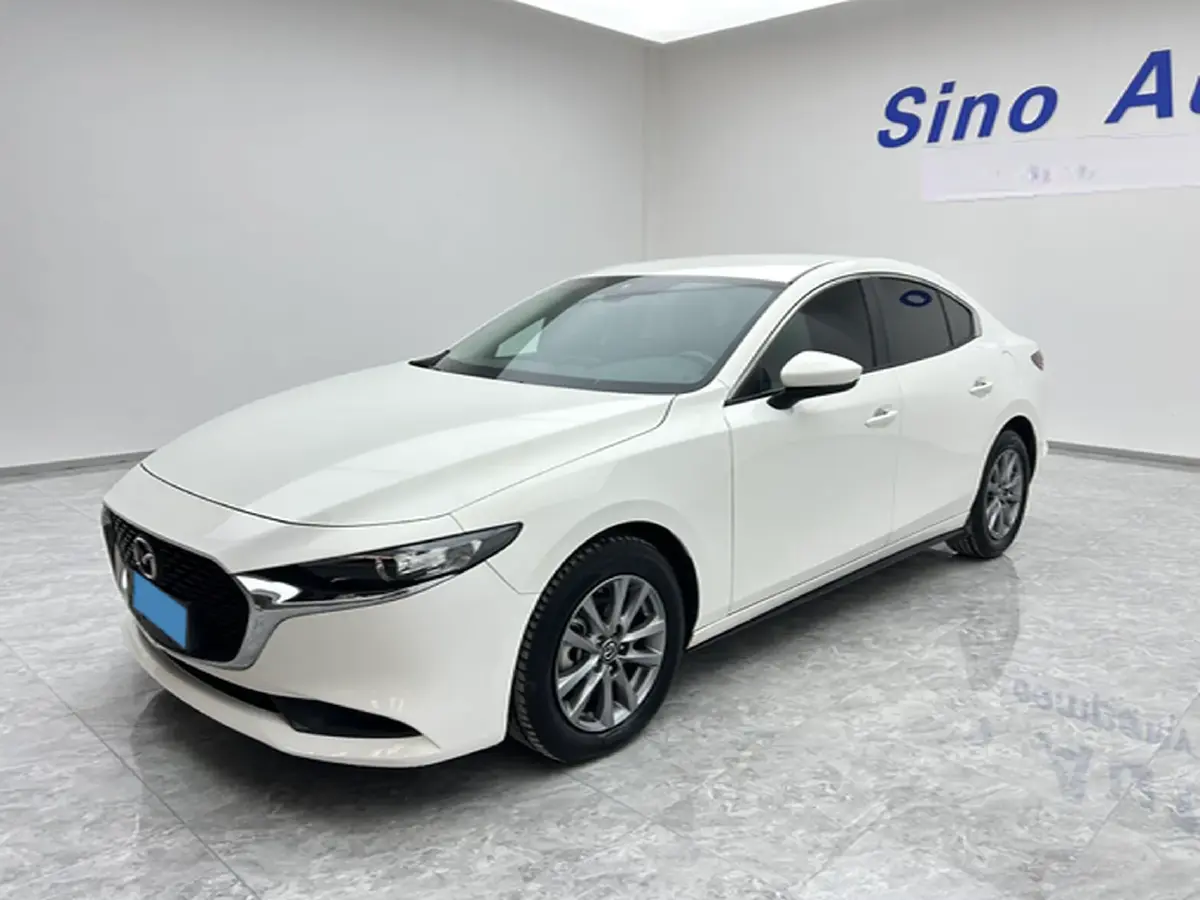 2022 Mazda 3 Axela 2.0L 158HP L4 6AT