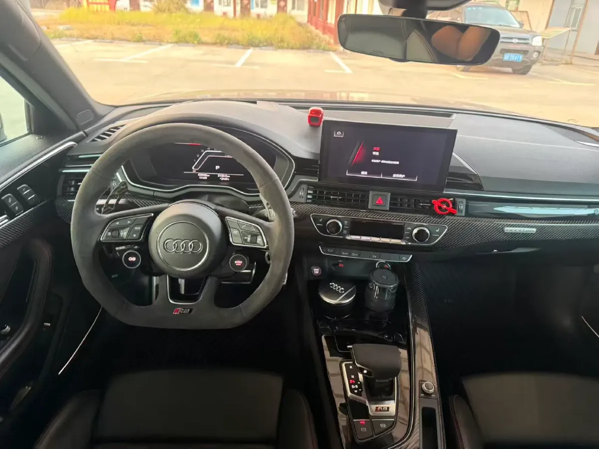 2021 Audi RS 4 2.9T 450HP V6 8AT,autocango,china used car exporter,china ev exporter,chinese used car exporter,chinese used ev exporter