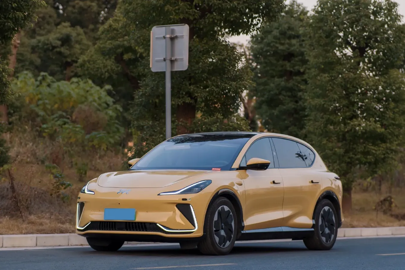 2024 IM LS7 BEV 90KWH,autocango,china used car exporter,china ev exporter,chinese used car exporter,chinese used ev exporter