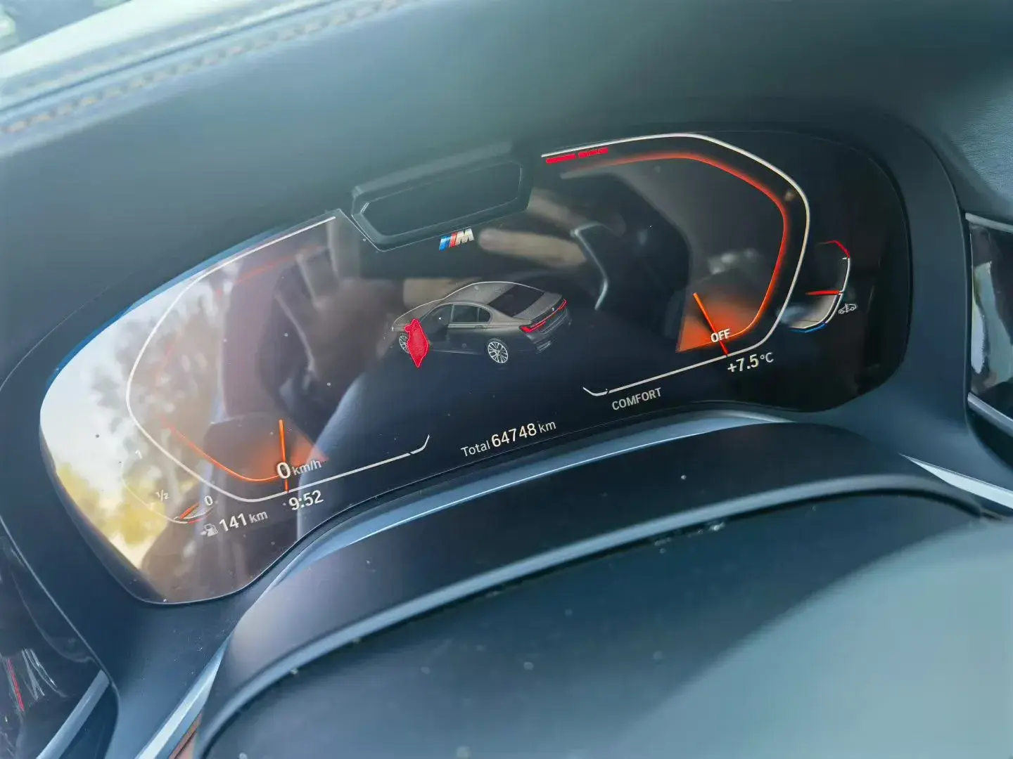 2021 BMW 7 thumbnail 3