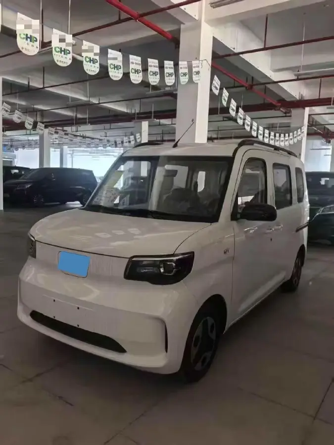 2025 WuLing ZhiGuang BEV 17.7KWH