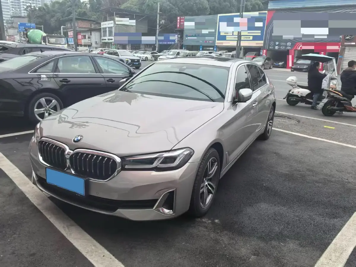 2021 BMW 5 Series 2.0T 252HP L4 8AT